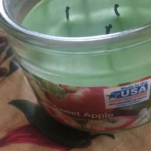 Meet your Posher, Allyson